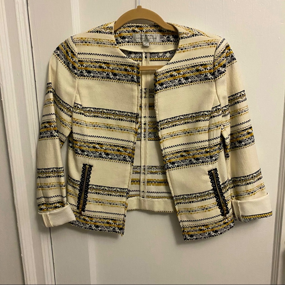 Tahari Blazer - 0P